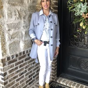 CAbi #9256 Tanner Trench lavendar XL *no belt